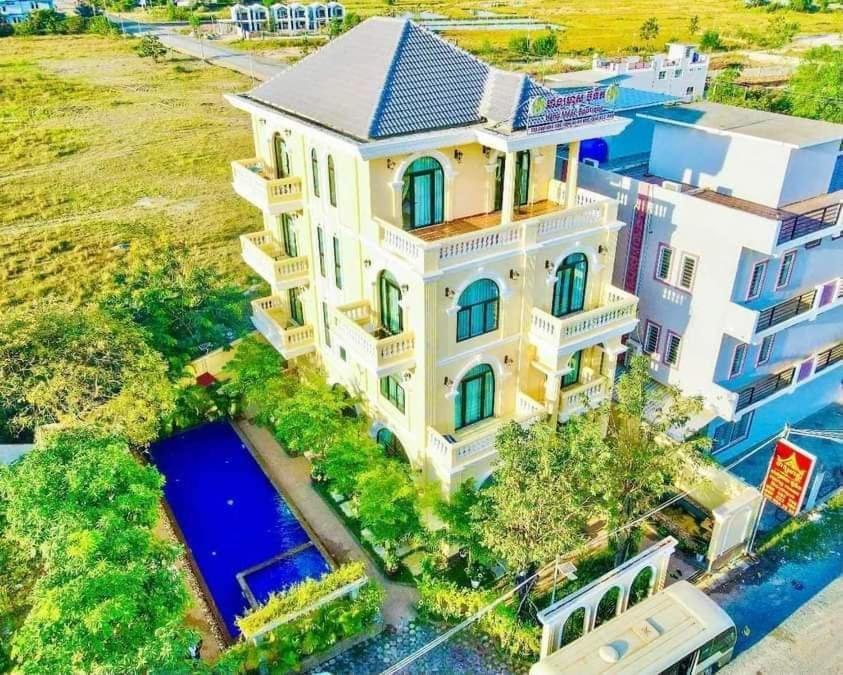 Hang Meas Boutique Hotel กำปอต ภายนอก รูปภาพ