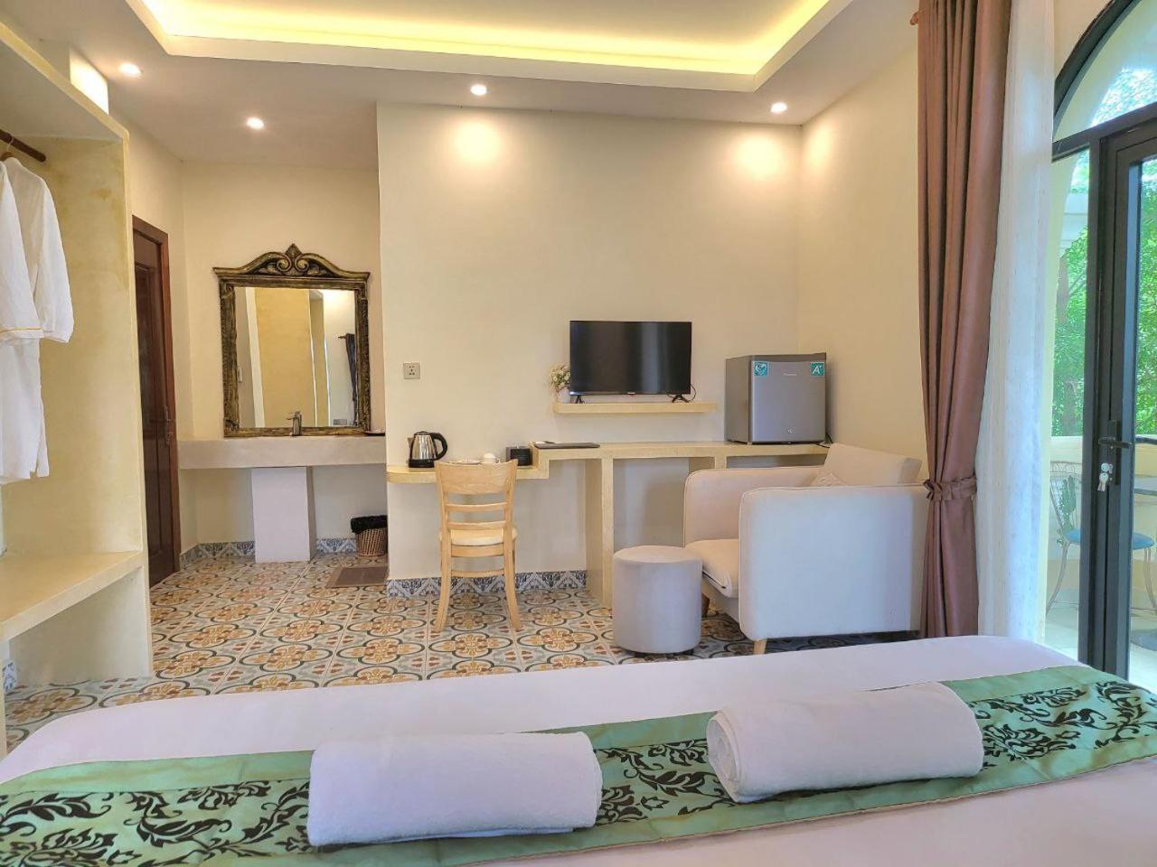 Hang Meas Boutique Hotel กำปอต ภายนอก รูปภาพ