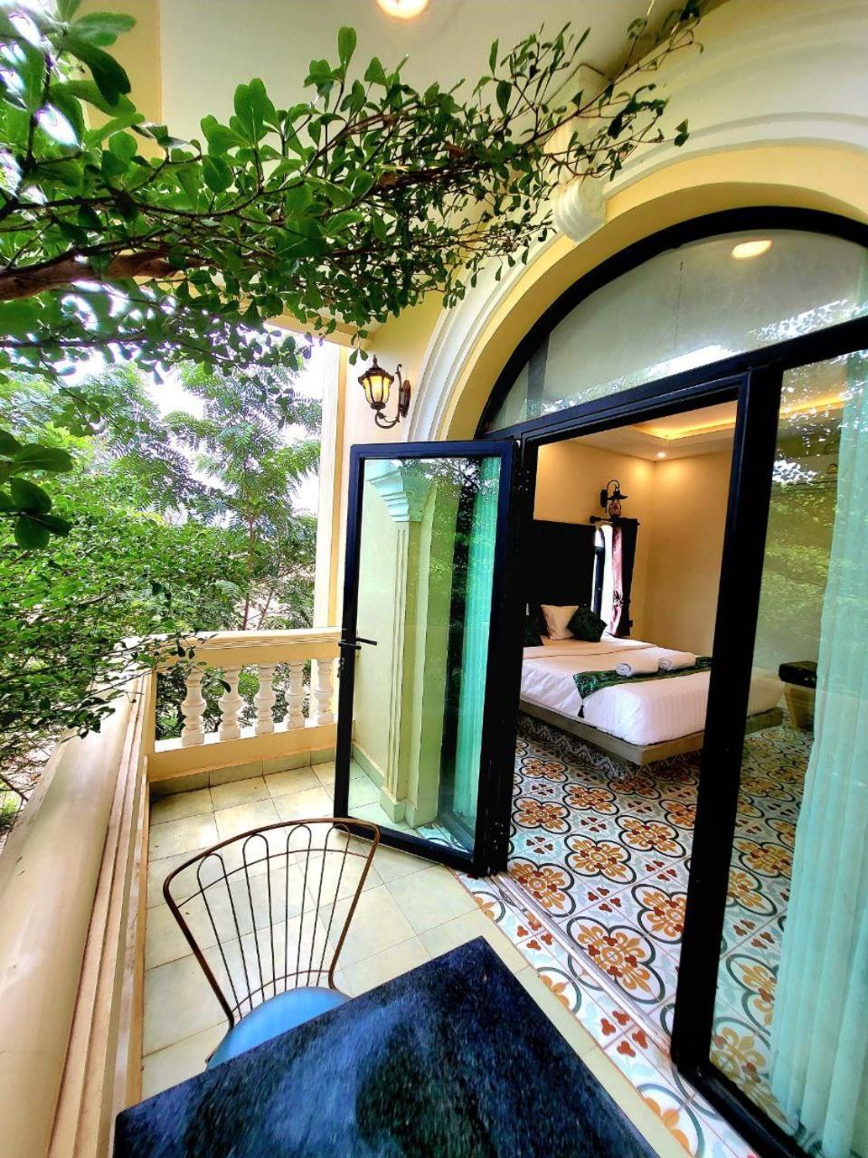 Hang Meas Boutique Hotel กำปอต ภายนอก รูปภาพ