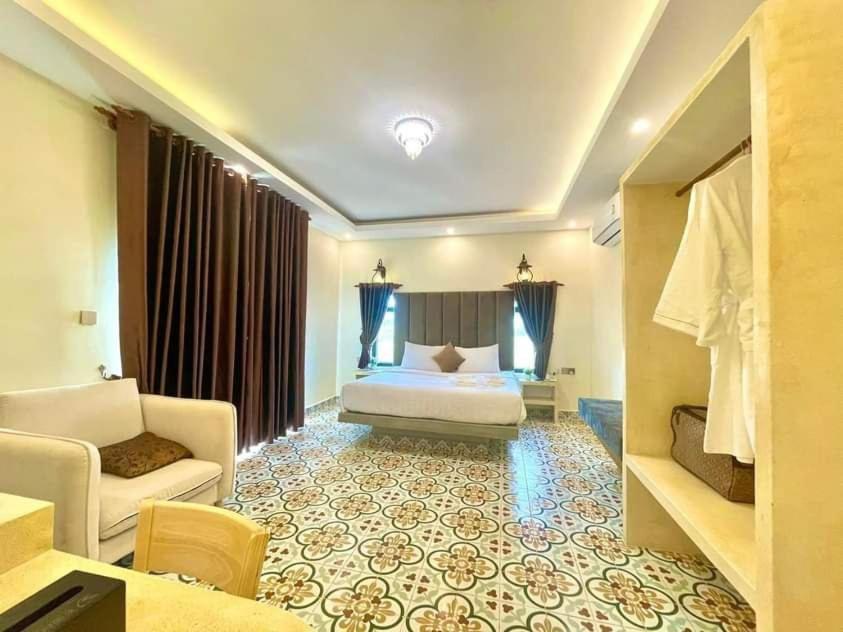 Hang Meas Boutique Hotel กำปอต ภายนอก รูปภาพ